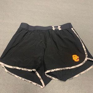 Under armour shorts women’s small black elastic waist